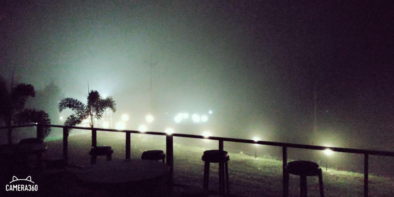 น็อคดาวน์ Hotel Khao Kho Exterior photo